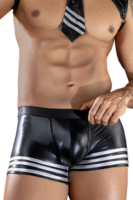 Schwarzer Wetlook Shorty