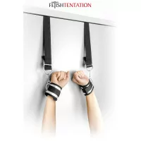 Handschellen zum Aufhängen an der Tür - Fetisch Tentation