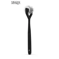 Sinner Gear: Black 5-Wheel Wartenberg Wheel in Steel